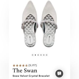 New in box, Birdies. The Swan, snow Crystal bracelet, size 9.